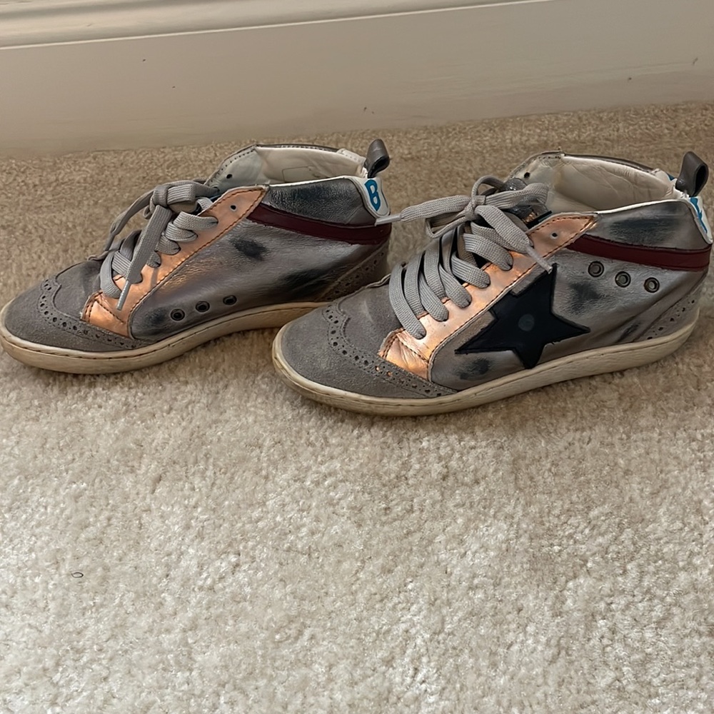 Free Bird sneakers by Steve Madden size 5